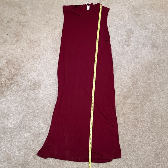 Forever 21 Maroon Dress - Picture 2 of 5